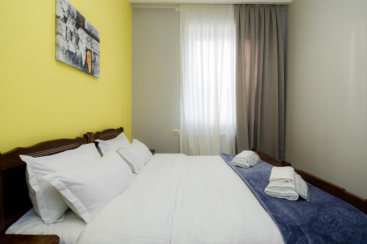 Big Family Guest House Tiflis Exterior foto