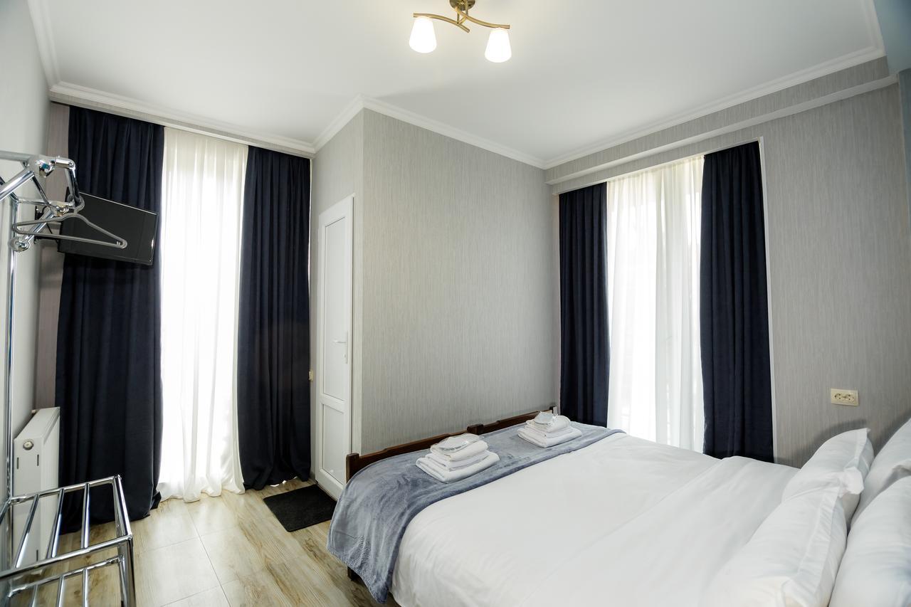 Big Family Guest House Tiflis Exterior foto