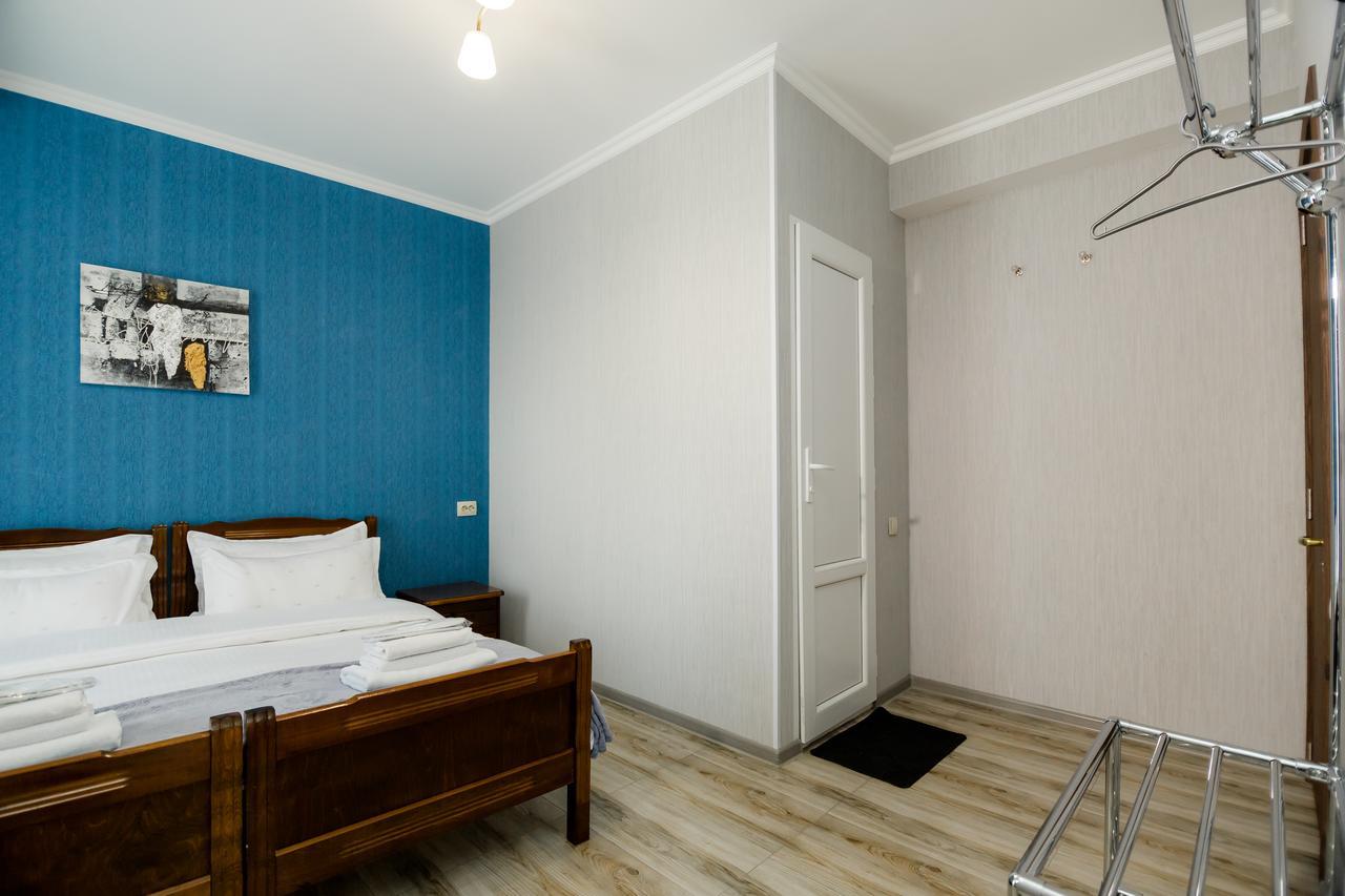 Big Family Guest House Tiflis Exterior foto