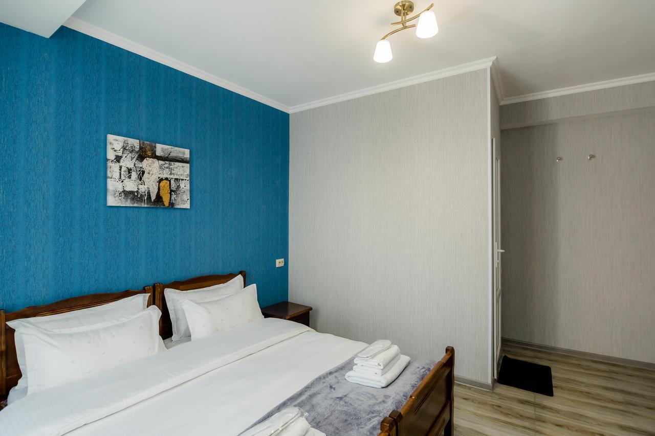 Big Family Guest House Tiflis Exterior foto