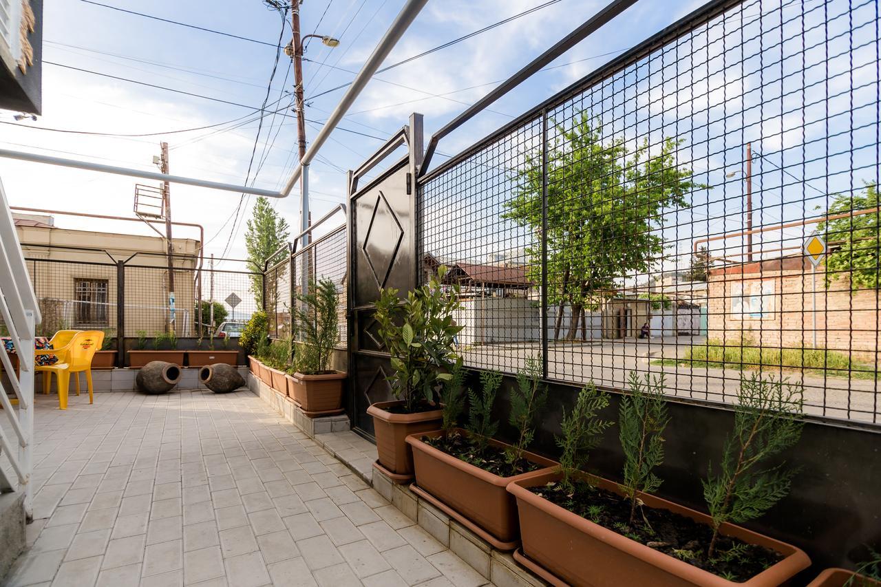 Big Family Guest House Tiflis Exterior foto